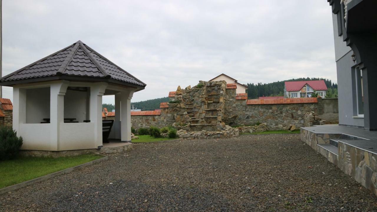 Вілла Milaro Skhidnytsia Екстериор снимка